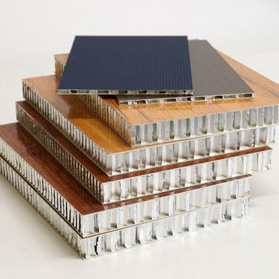 Painéis de Honeycomb de alumínio Design de teto Sistema de parede de fachada Decorativo Painéis de parede de edifícios compostos Perfeitos para interiores
